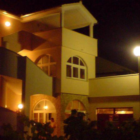 Apartments Jakovcev Betina  Dış mekan fotoğraf