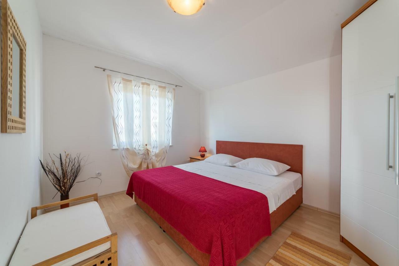 Apartments Jakovcev Betina  Dış mekan fotoğraf