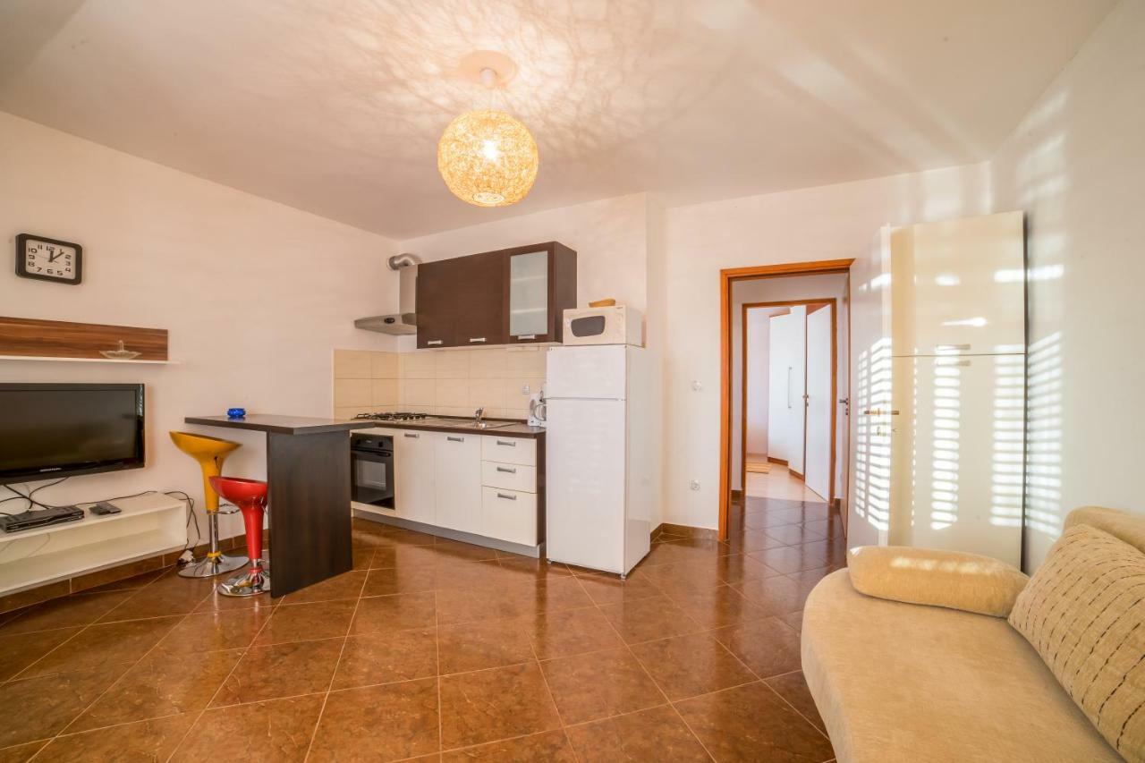 Apartments Jakovcev Betina  Dış mekan fotoğraf